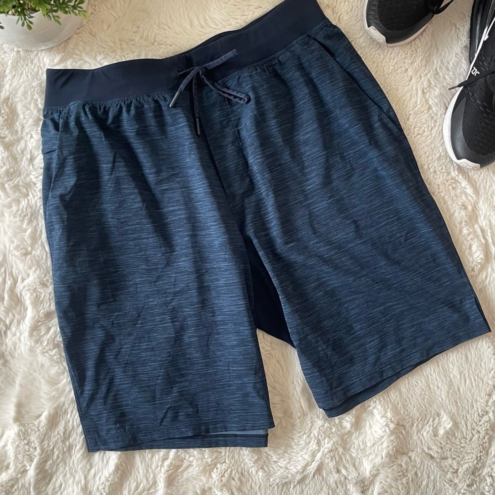 Lululemon Men's T.H.E. Short Linerless 9” – Navy Blue – Size Approx. Large